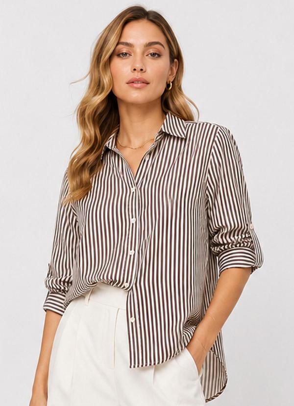 Camisa Feminina Alongada em Viscose Marrom