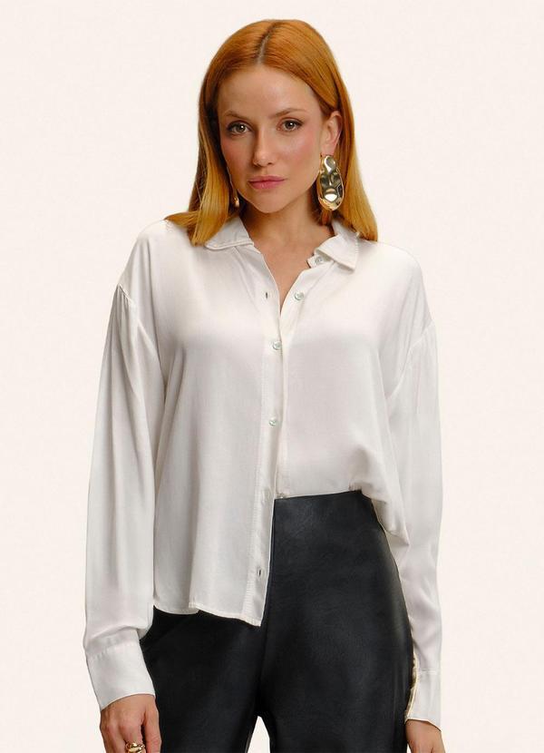 Camisa Manga Longa Acetinada Bege