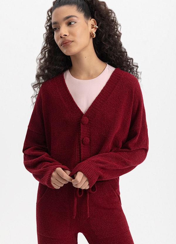 Vista 2 Cardigan Feminino em Tricot Bordô Essendi Essendi