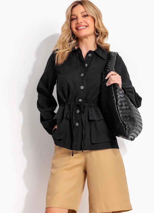 Parka Preta em Nylon Suede