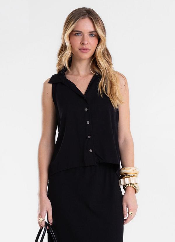 Camisa Feminina sem Manga Decote V Preto