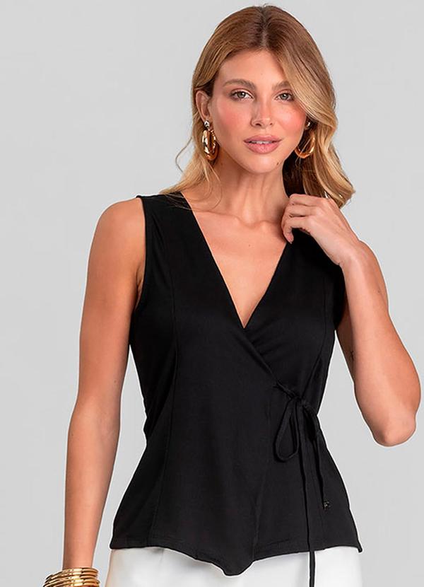 Colete Feminino em Malha Visco Maquinetada Preto
