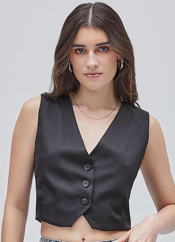 Colete Preto com Risca de Giz Preto