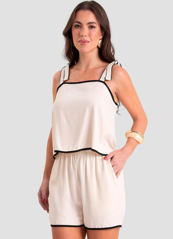 Conjunto Blusa com Shorts Feminina Bege