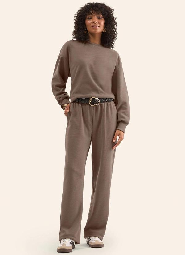 Conjunto Blusão com Calça Marrom