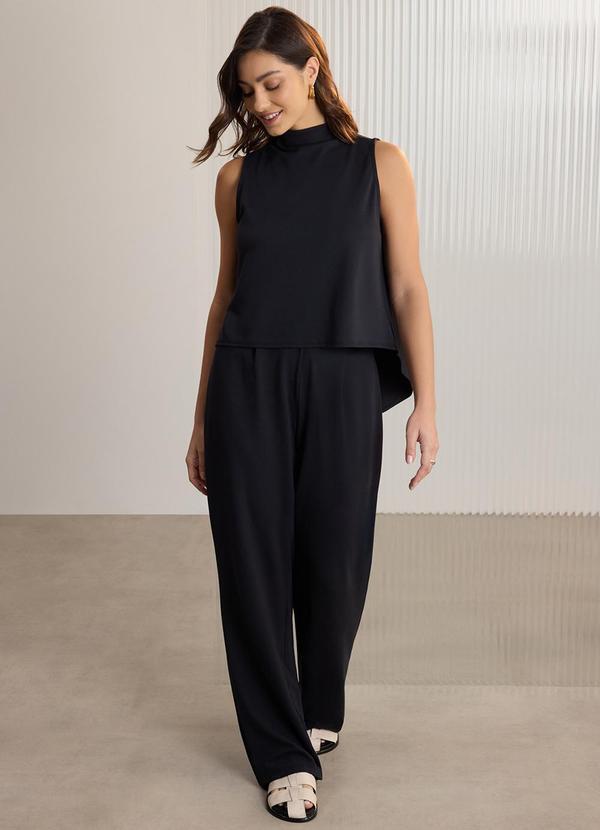 Conjunto com Calça e Blusa sem Mangas Preto