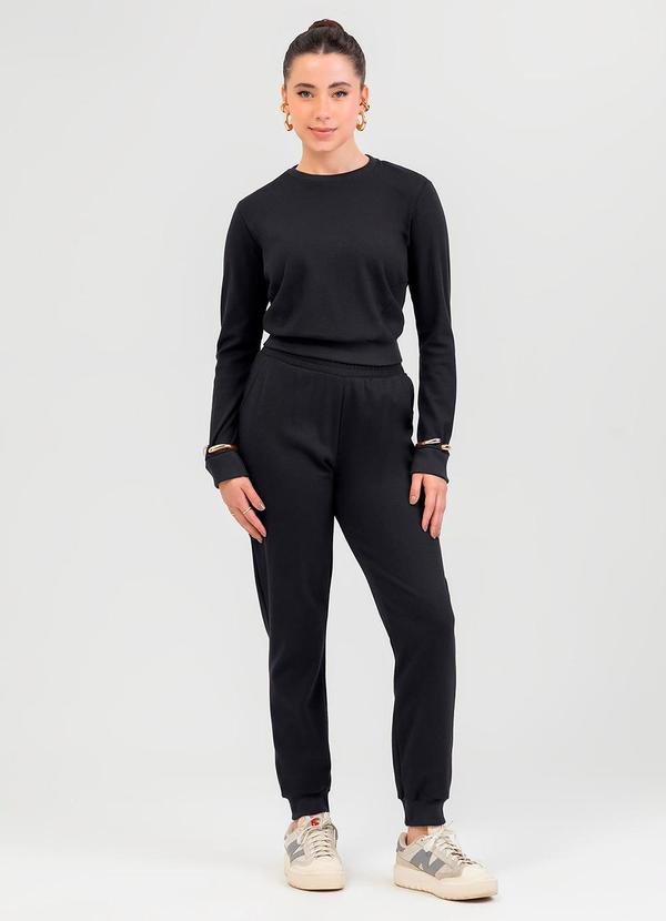 Conjunto em Moletom Texturizado Preto
