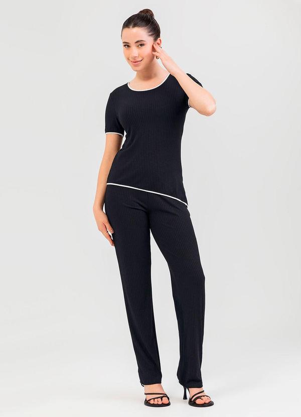 Conjunto em Canelado Preto