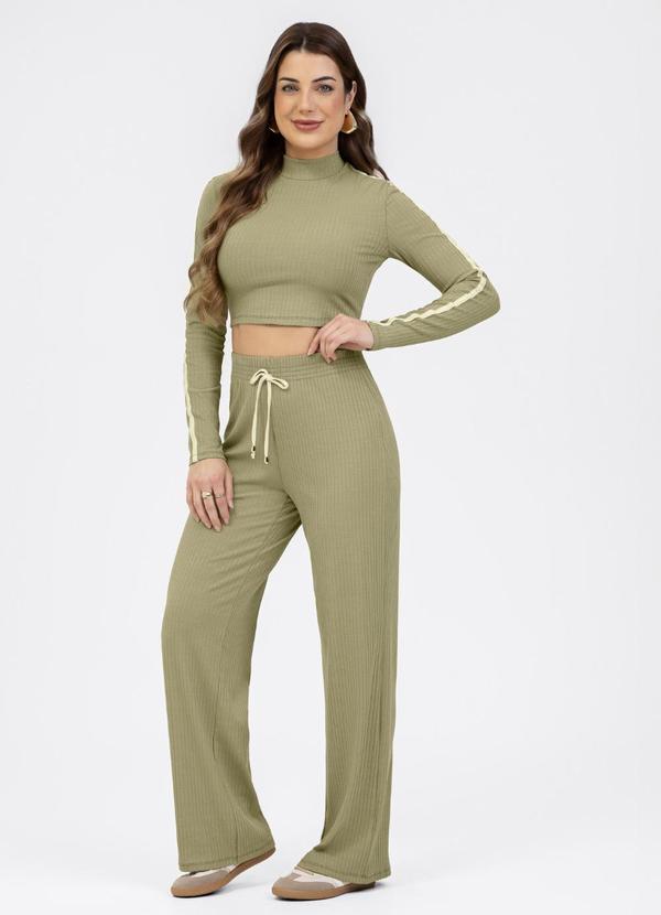 Conjunto em Canelado Verde
