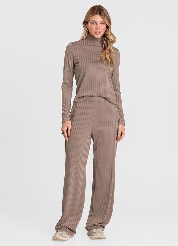 Conjunto Feminino Blusa e Calça em Ribana Marrom