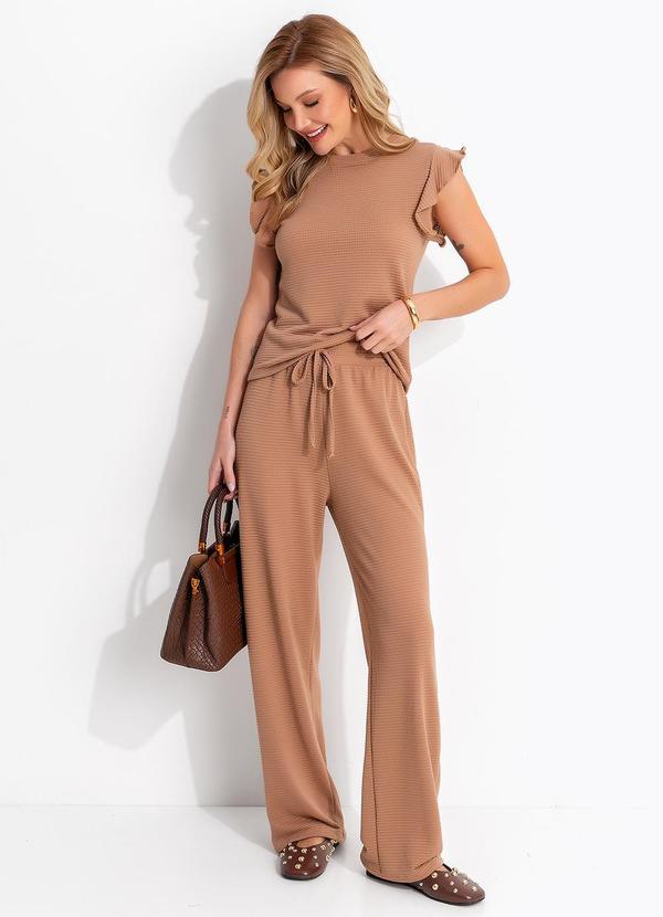 Conjunto Marrom em Malha Texturizada