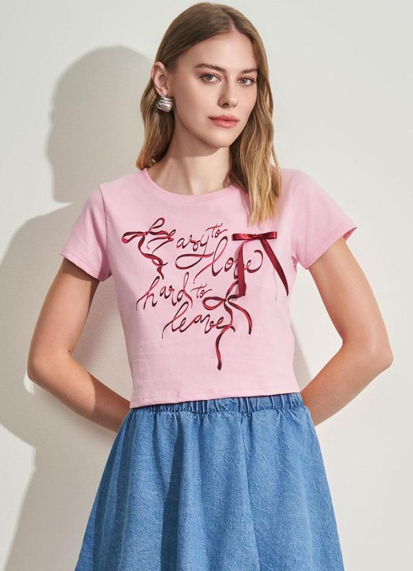 Baby Tee em Meia Malha Rosa