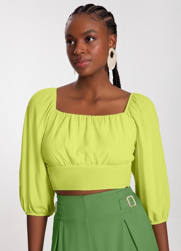 Vista 2 Blusa Cropped em Viscose Verde Lunender Lunender