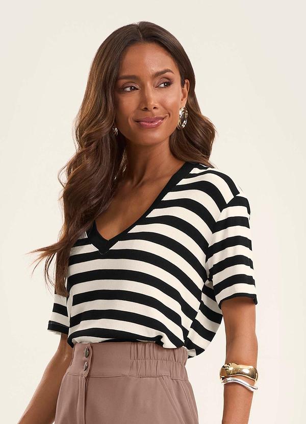 Vista 2 Blusa Feminina em Ribana de Viscose Preto Rovitex Rovitex