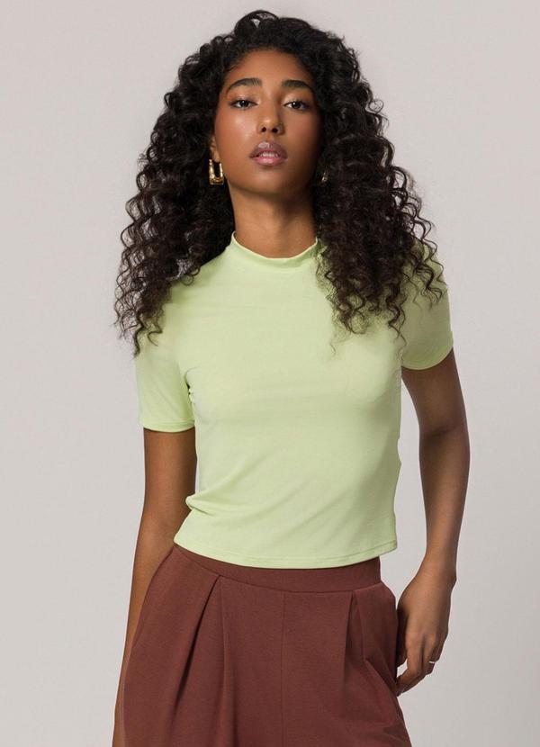 Blusa Manga Curta em Microfibra Verde