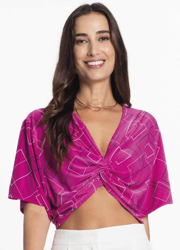 Blusa com Traanspassado em Forma de Nó Rosa