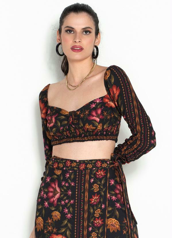 Cropped Delicadeza de Arara Viscose Preto