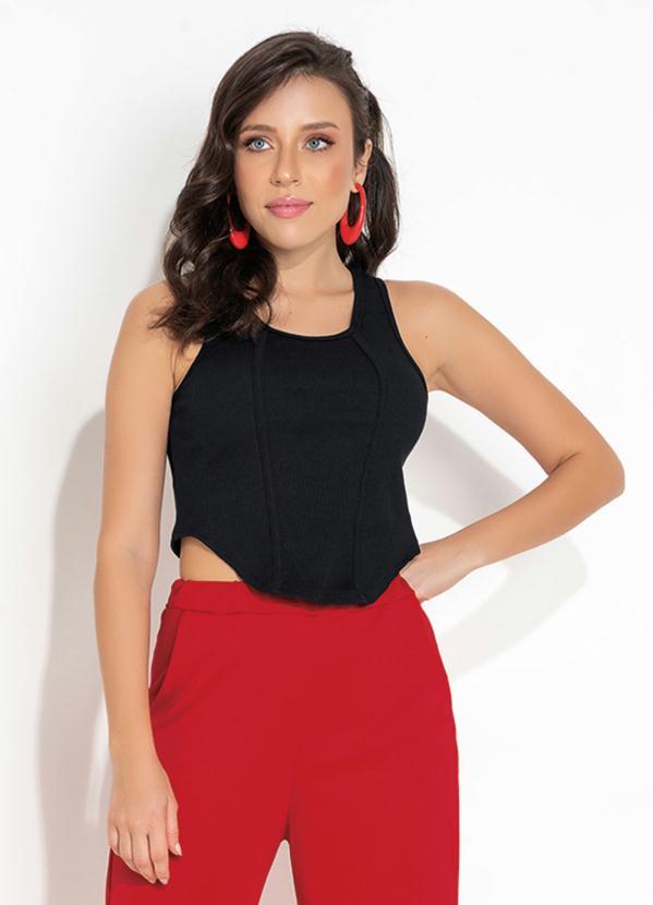 Cropped Preto Regata e Recortes