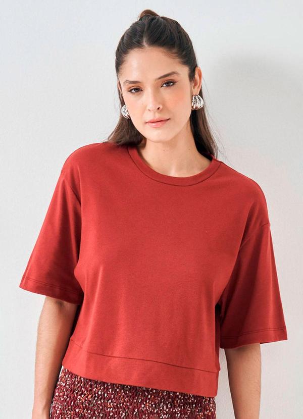 T-Shirt Cropped em Suedine Vermelho