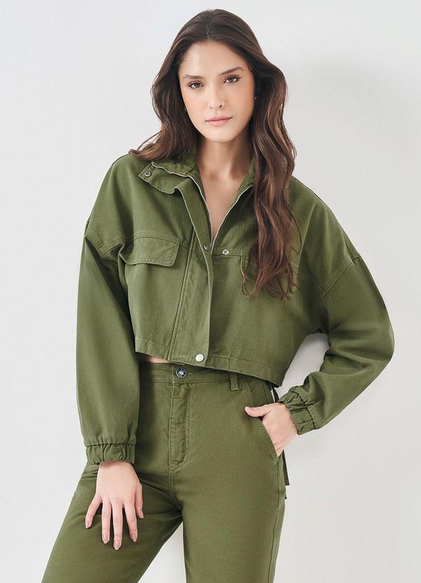 Jaqueta Cropped em Sarja Verde