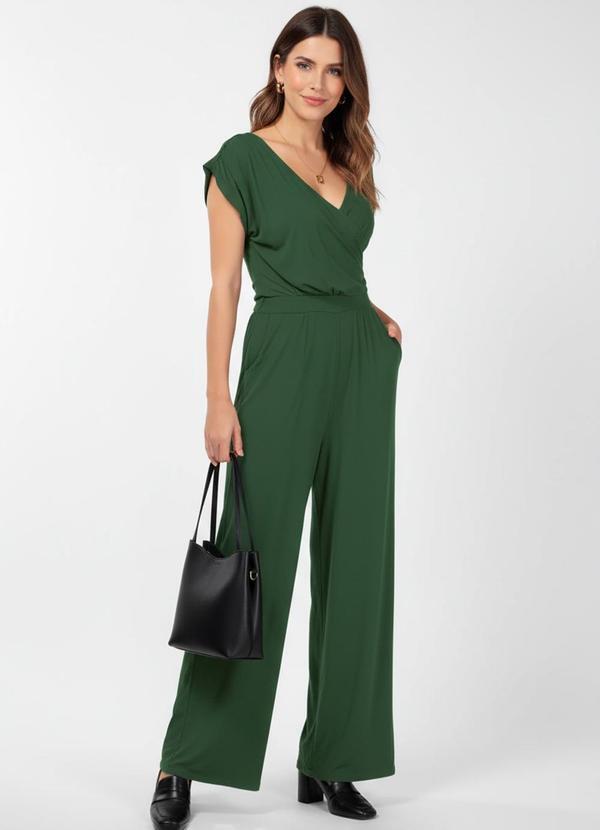Macacão Verde Longo com Bolsos e Faixa