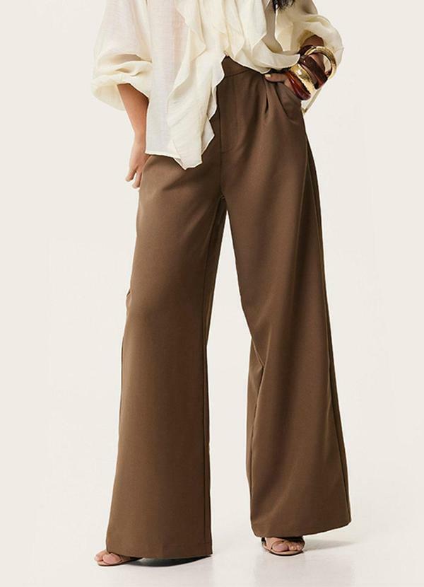 Calça Alfaiataria Wide Leg Caramelo