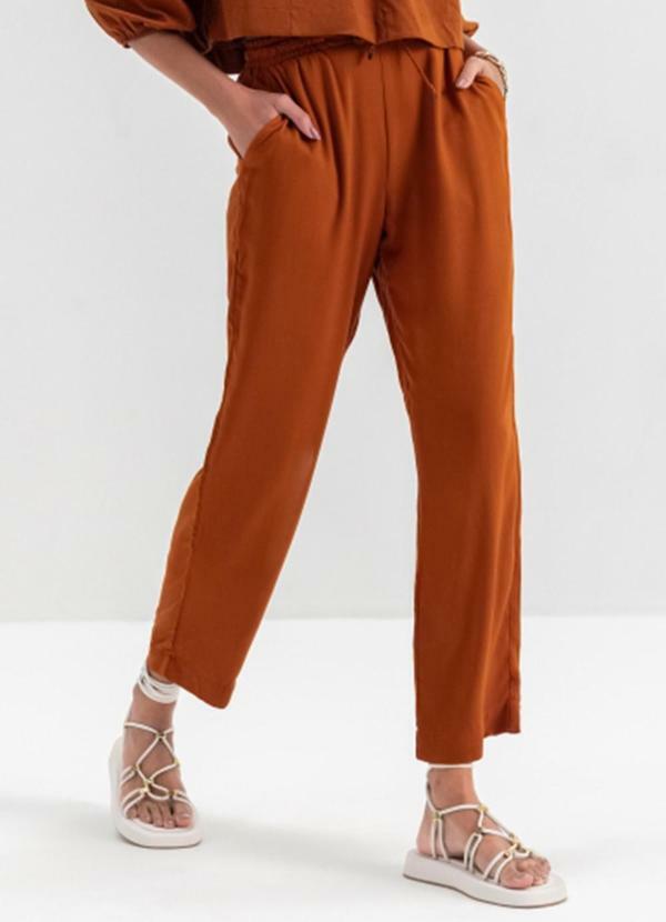 Vista 2 Calça de Viscose Feminino Marrom Essendi Essendi