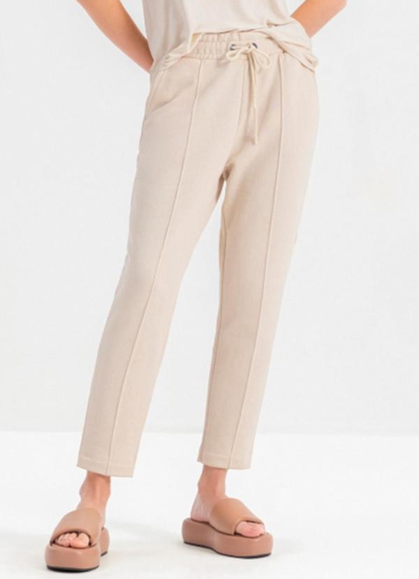 Calça Feminina em Moletom Bege