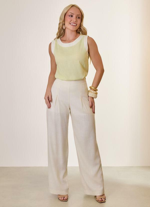 Calca Pantalona com Pregas Off White