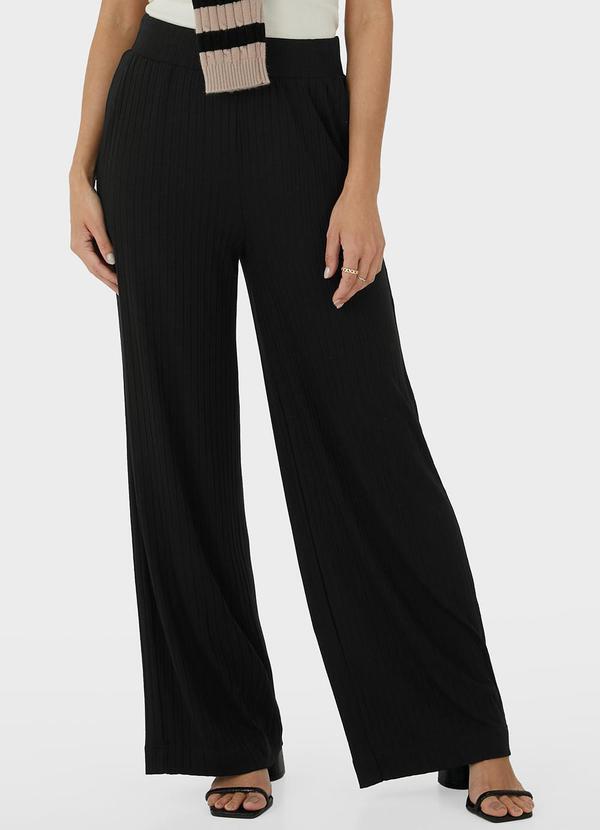 Vista 2 Calça Preto Wide Leg Canelada Malwee Malwee