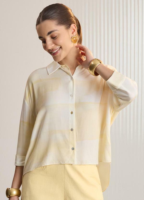 Camisa Mullet com Mangas 3/4 Bege