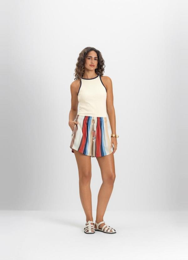 Shorts Feminino em Viscose Natural