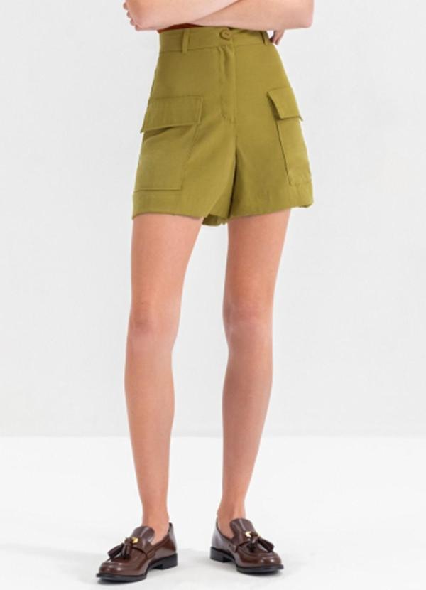 Shorts Femininos Alfaiataria Verde