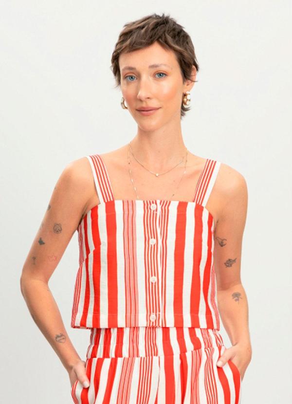 Blusa Feminina Alfaiataria Listrada Vermelho