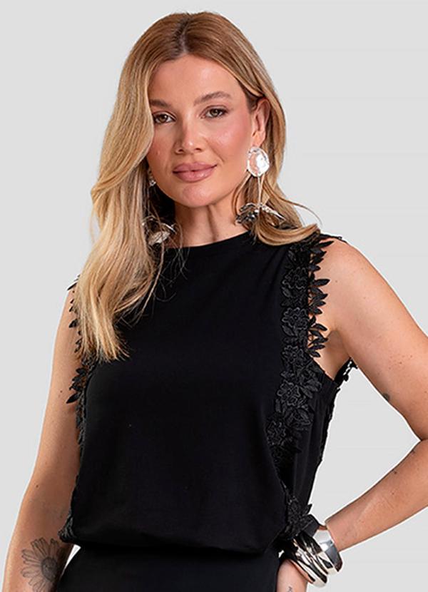 Blusa Feminina com Renda Guipir Preto