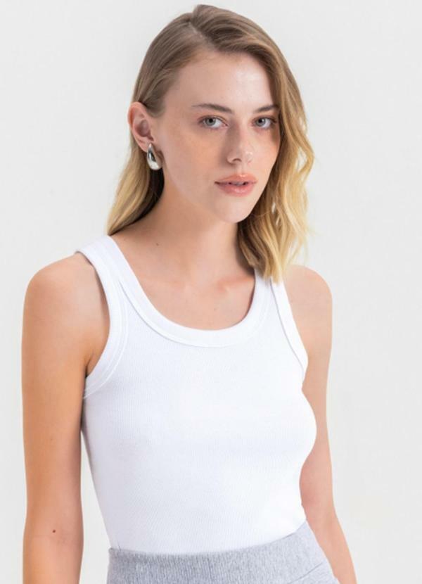 Blusa Feminina em Ribana Branco