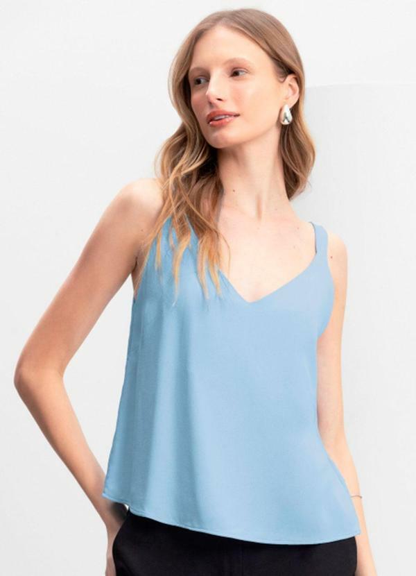 Blusa Feminina em Tecido Creponado Azul