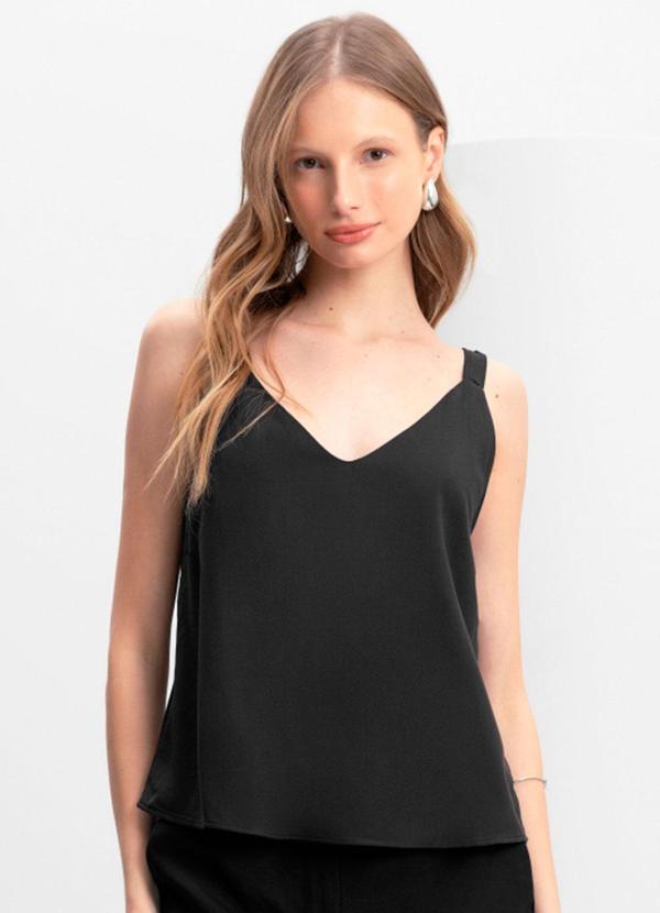 Blusa Feminina em Tecido Creponado Preto