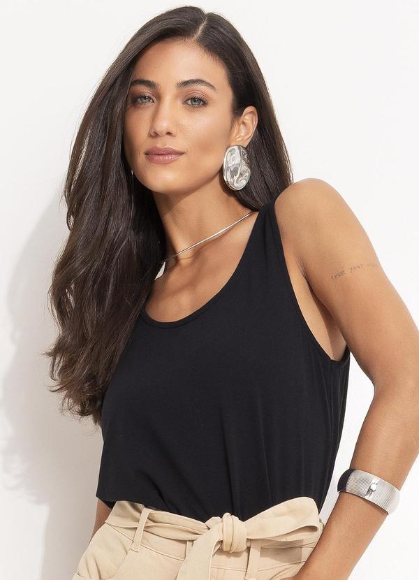 Blusa Preto em Malha Crepe
