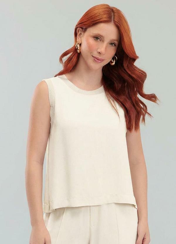 Blusa Regata Viscose Lisa Bege