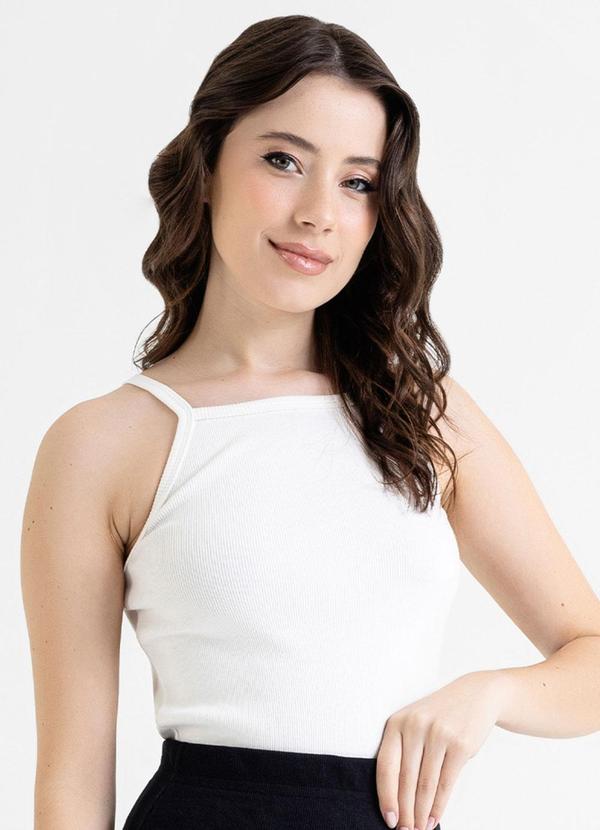 Vista 2 Regata Feminina Básica em Ribana Off White JUST BASIC JUST BASIC