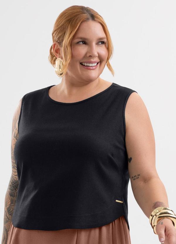 Regata Plus Size em Tecido com Linho Preto