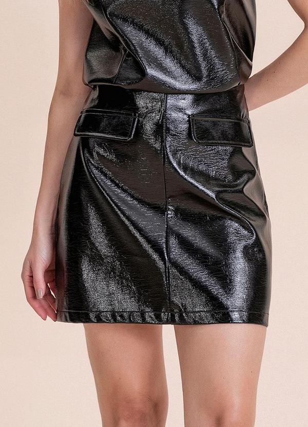 Saia Curta de Couro Preto