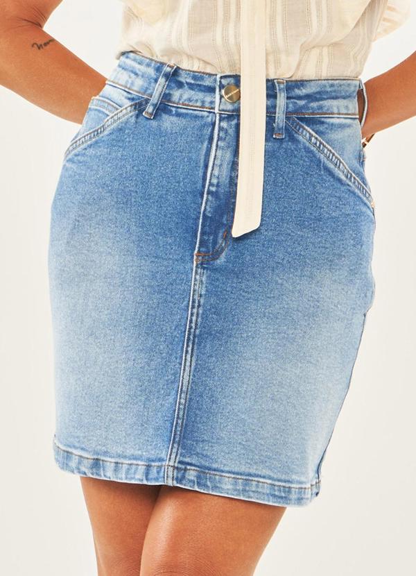 Vista 2 Saia Curta em Jeans com Elastano Azul Doce Trama Doce Trama
