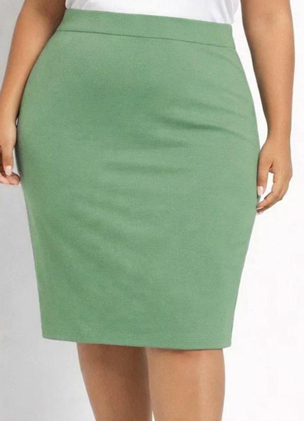 Saia Feminina Plus Size em Bengaline Verde