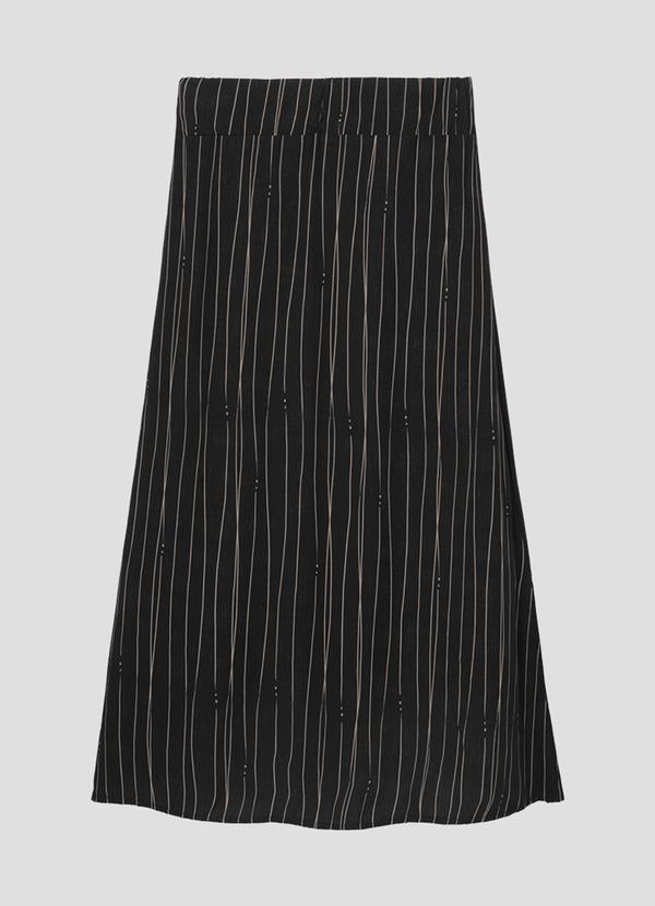 Saia Midi em Viscose Estampada com Abertura Preto