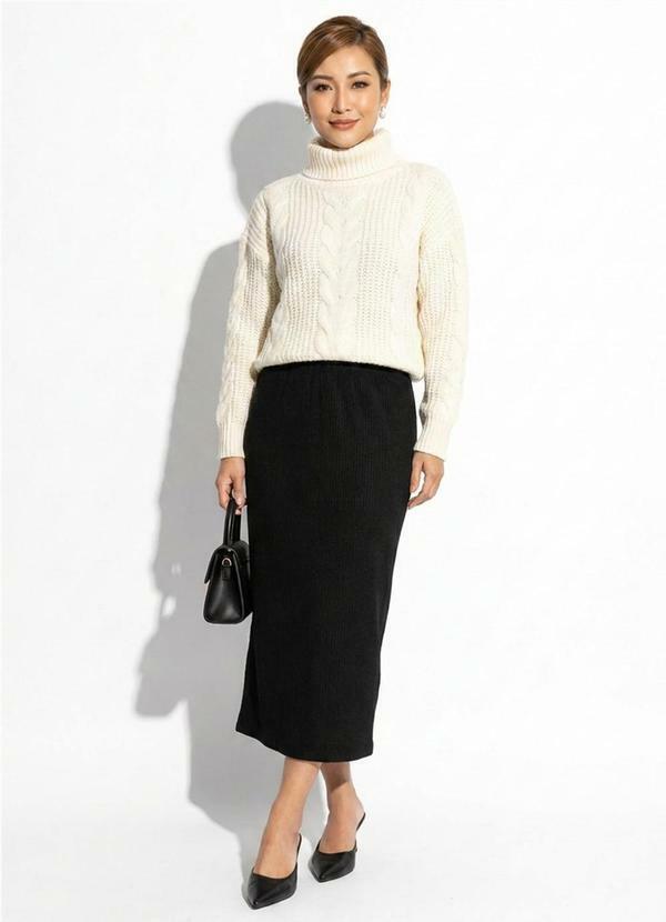 Vista 2 Saia Midi Feminina Tricot Preto Marialícia Marialícia