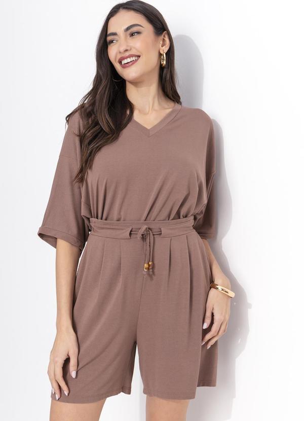 Short Marrom Claro em Crepe de Viscose