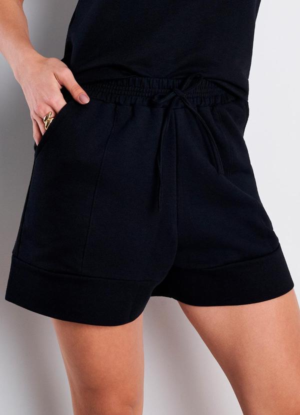 Short Moletinho Serena Preto