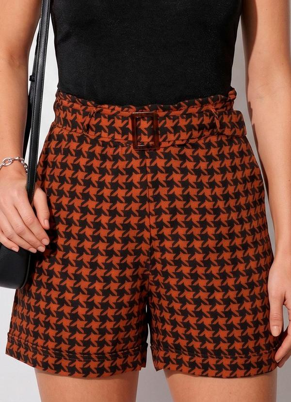 Short Pied de Poule com Faixa e Fivela